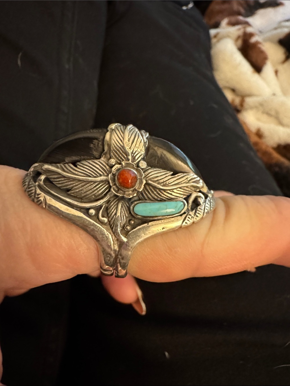 Sterling Silver Floral Turquoise & Coral & onyx claw Ring -  Accent